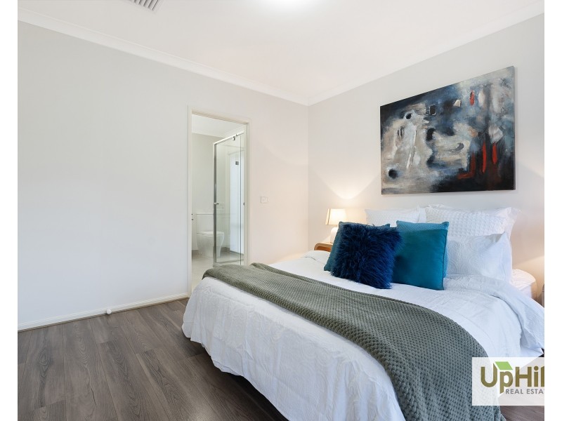 20 Noah Road, Clyde North VIC 3978