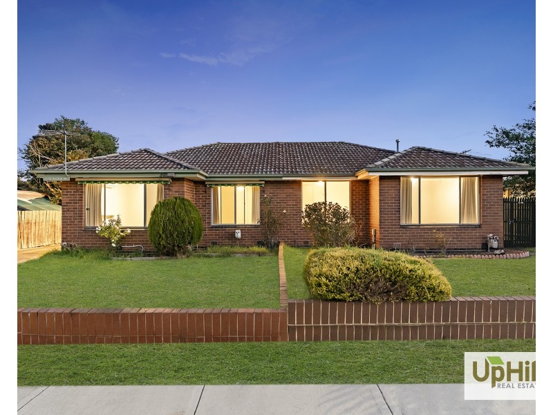 18 Walter Street, Cranbourne VIC 3977