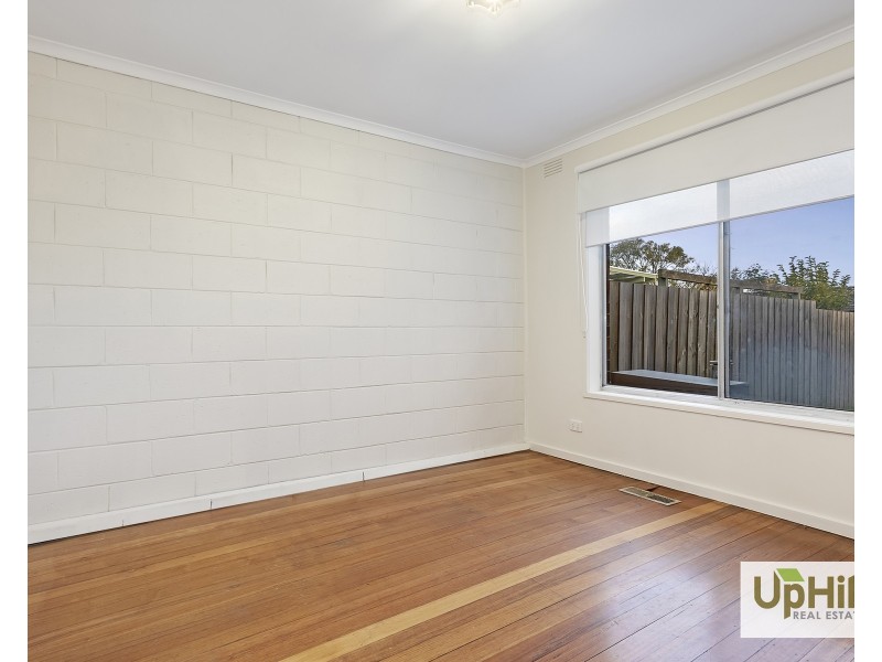 18 Walter Street, Cranbourne VIC 3977