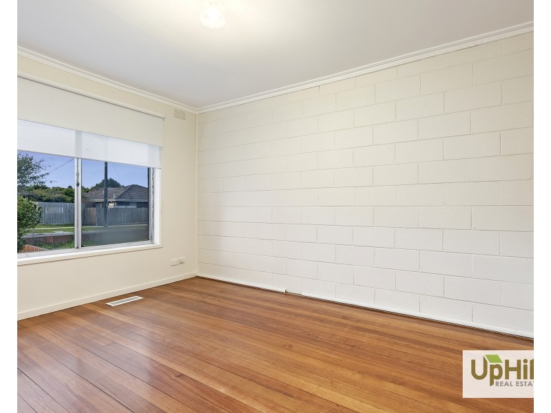 18 Walter Street, Cranbourne VIC 3977