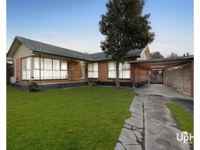 1 Parkland Avenue, Hampton Park VIC 3976