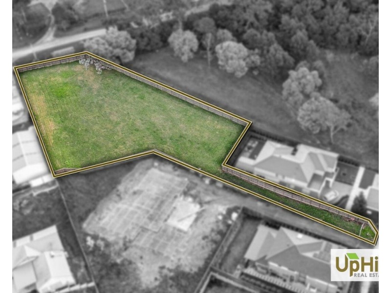 35 Oakrind Rise, Officer VIC 3809