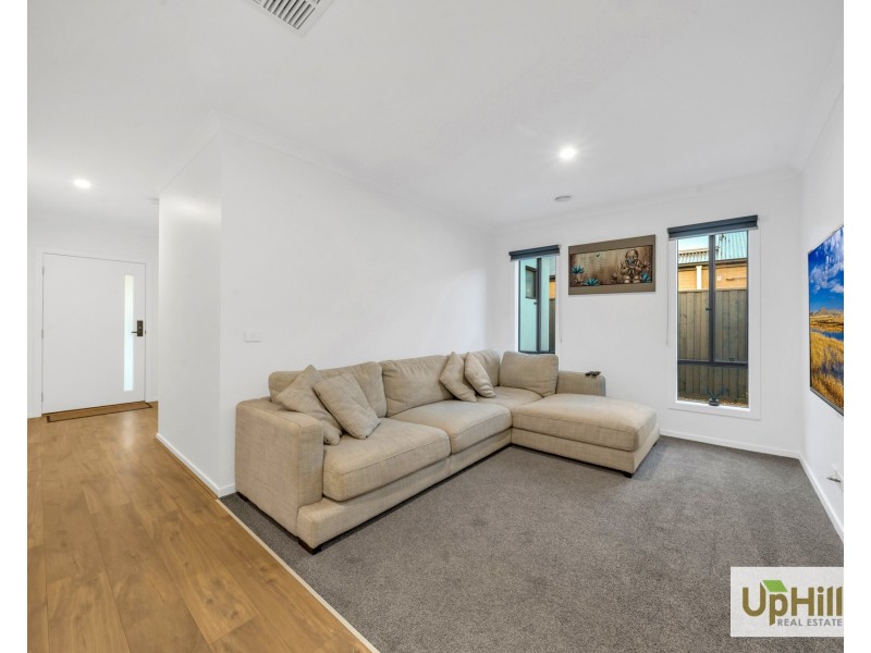26 Boboli Avenue, Clyde North VIC 3978