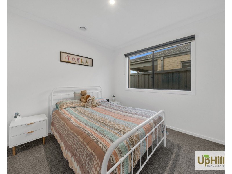 26 Boboli Avenue, Clyde North VIC 3978