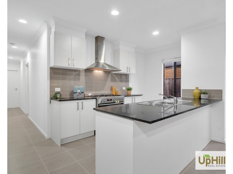 45 Marija Crescent, Berwick VIC 3806