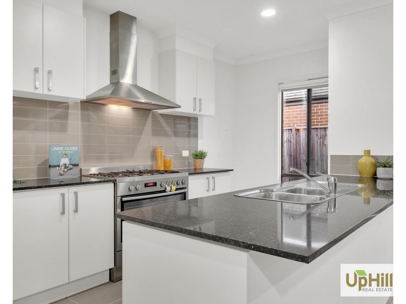 45 Marija Crescent, Berwick VIC 3806