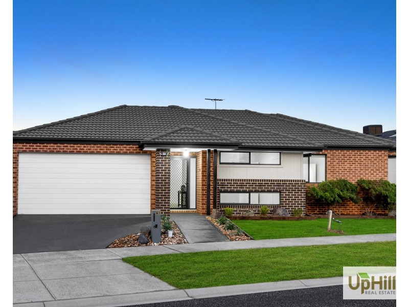 45 Marija Crescent, Berwick VIC 3806