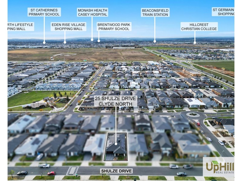 25 Shulze Drive, Clyde North VIC 3978