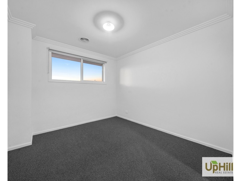 7 Ziga Street, Clyde North VIC 3978