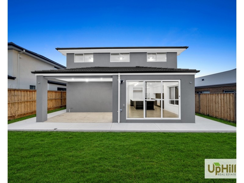 7 Ziga Street, Clyde North VIC 3978