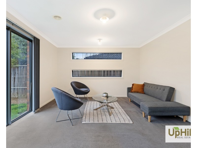42 Algerd Way, Pakenham VIC 3810