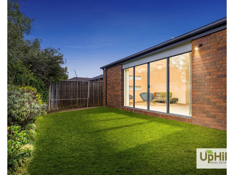 42 Algerd Way, Pakenham VIC 3810