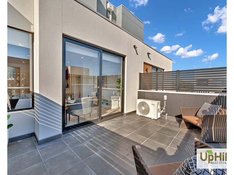 52 Hillview Drive, Carrum Downs VIC 3201