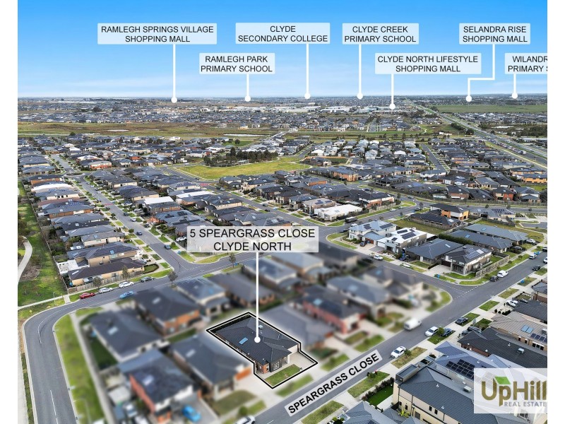 5 Speargrass Close, Clyde North VIC 3978