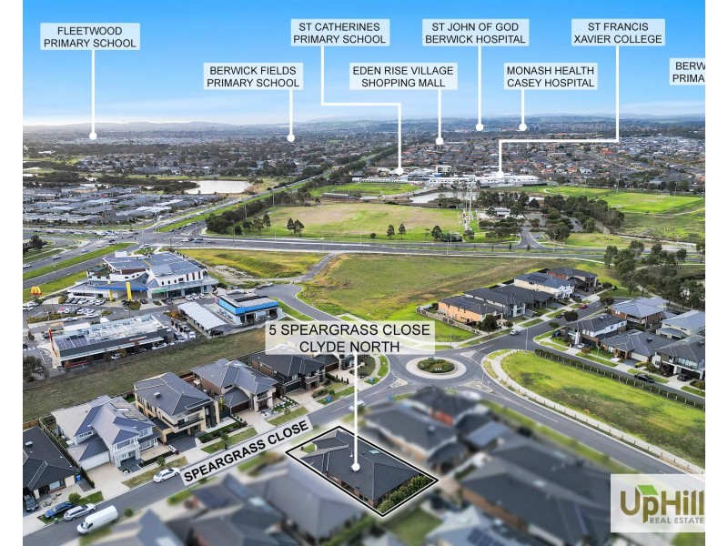 5 Speargrass Close, Clyde North VIC 3978