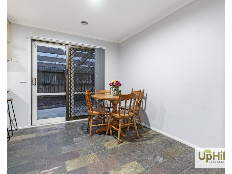 52 TOIRRAM CRESCENT, Cranbourne VIC 3977