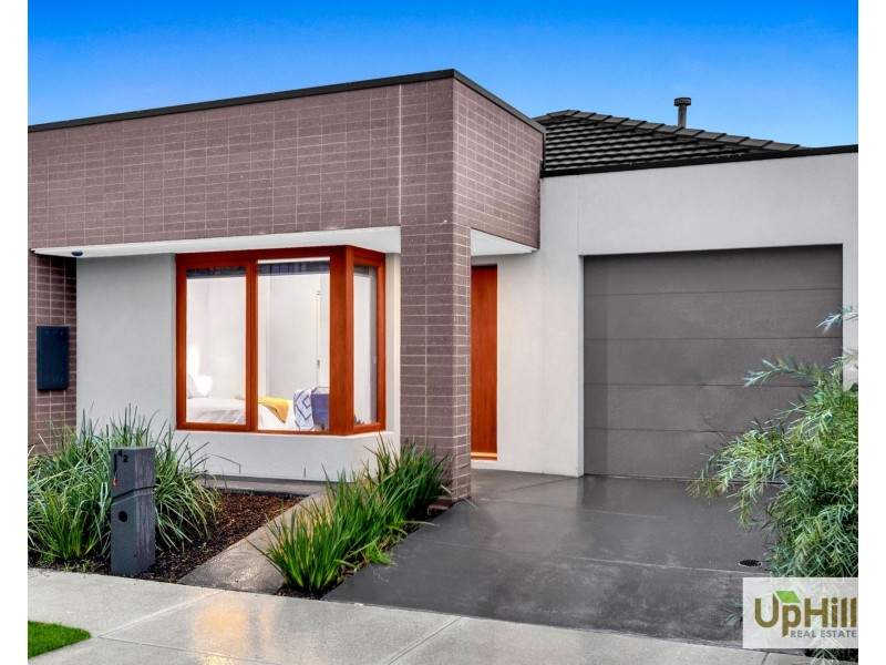 42 Kaduna Drive, Officer South VIC 3809