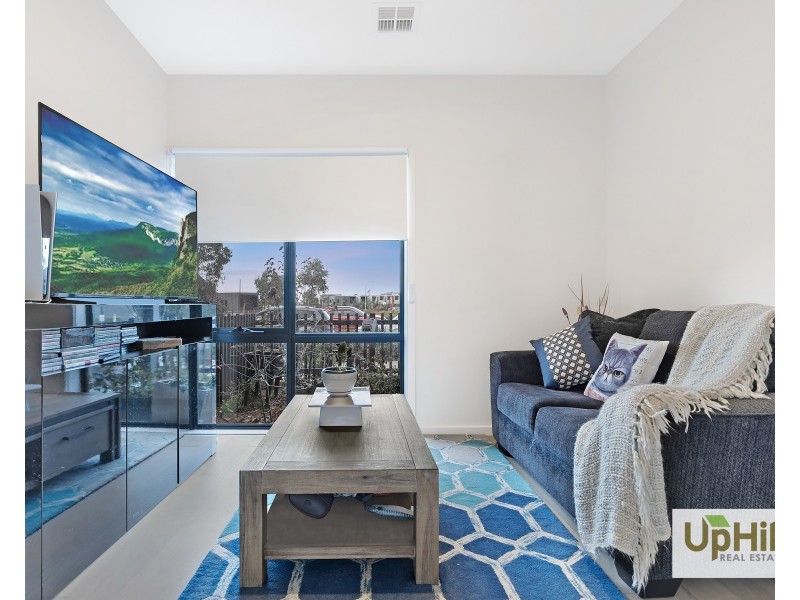 93 HAYTON PARK BOULEVARD, Cranbourne West VIC 3977