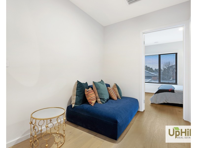 93 HAYTON PARK BOULEVARD, Cranbourne West VIC 3977