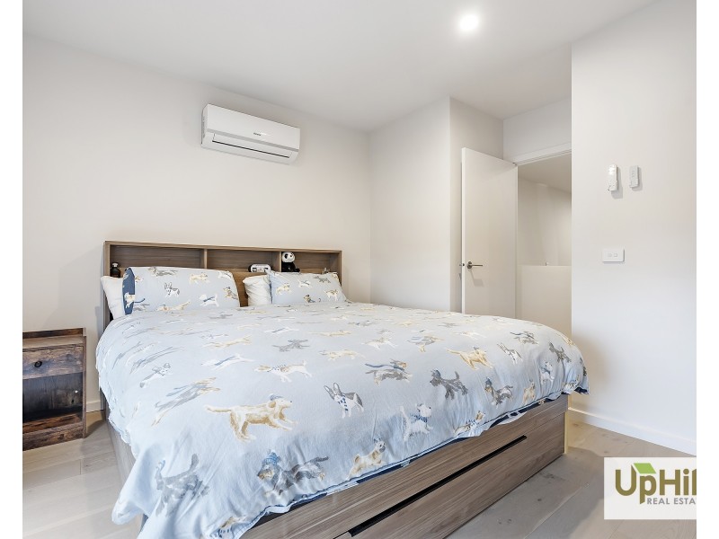 93 HAYTON PARK BOULEVARD, Cranbourne West VIC 3977