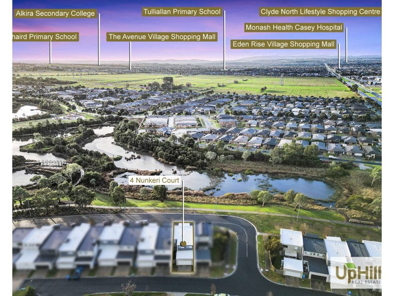 4 Nunkeri Court, Clyde North VIC 3978