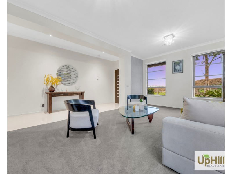 20 Sundaze Street, Clyde North VIC 3978