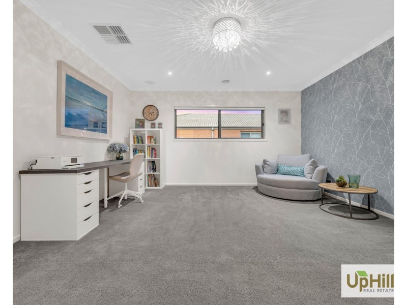 20 Sundaze Street, Clyde North VIC 3978