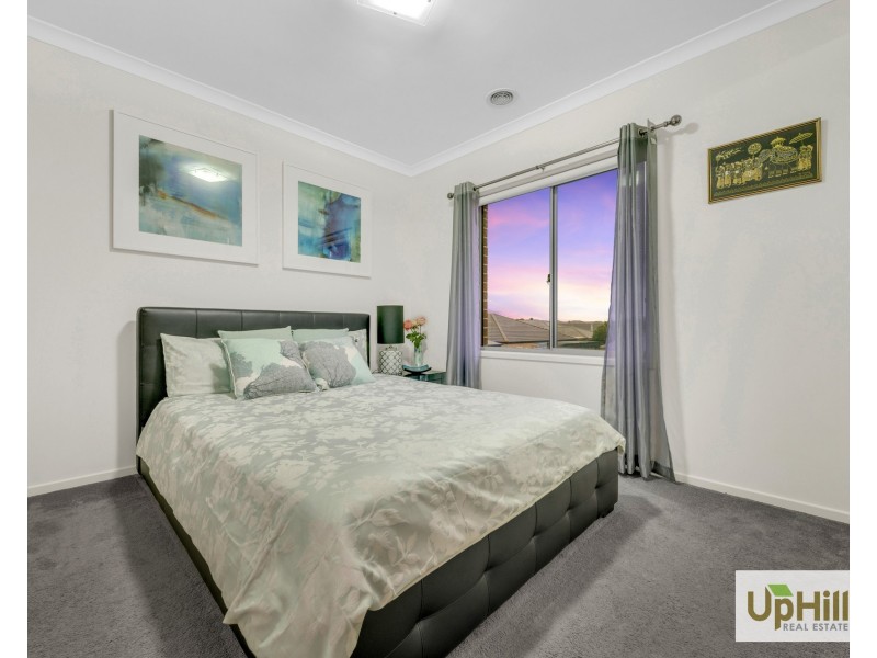 20 Sundaze Street, Clyde North VIC 3978