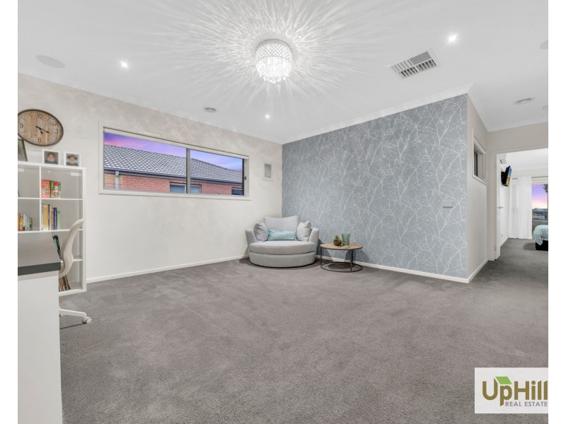 20 Sundaze Street, Clyde North VIC 3978