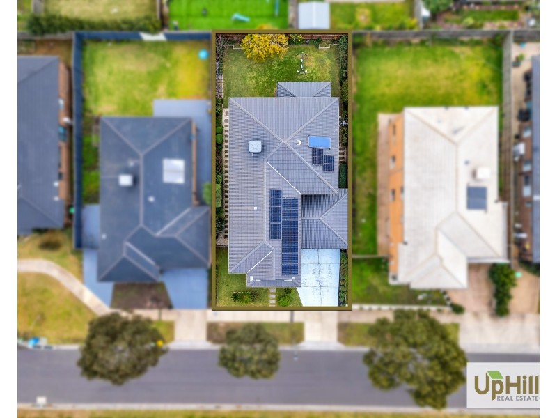 20 Sundaze Street, Clyde North VIC 3978