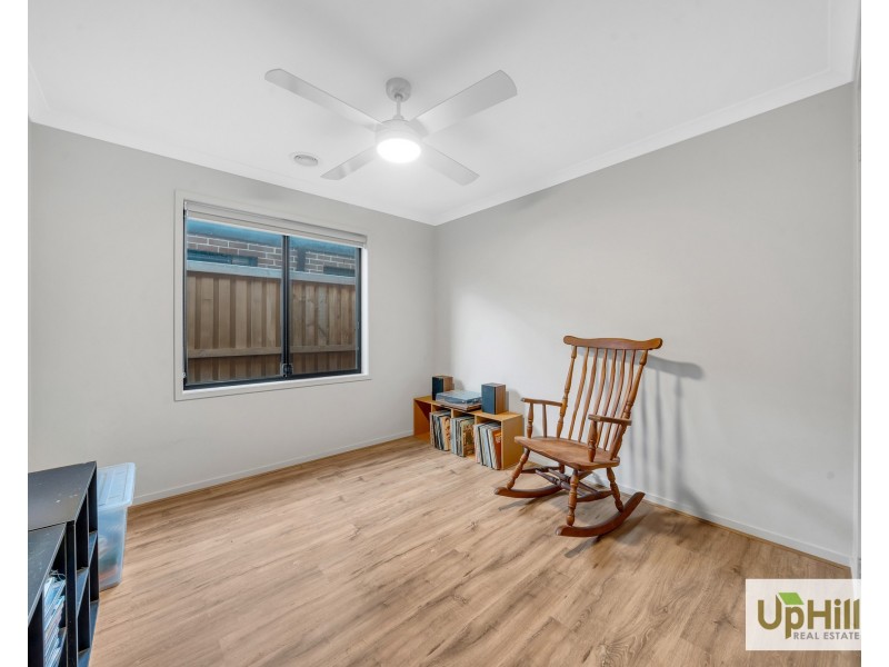 37 Damice Street, Clyde North VIC 3978