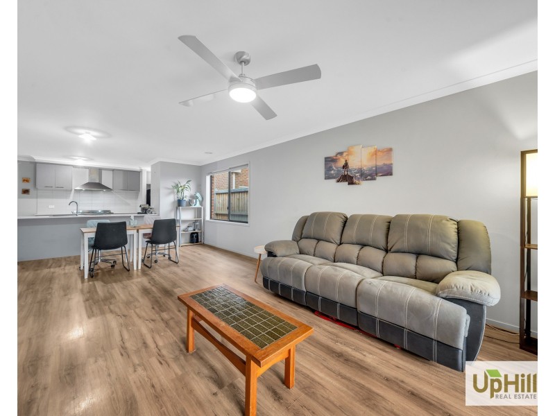 37 Damice Street, Clyde North VIC 3978