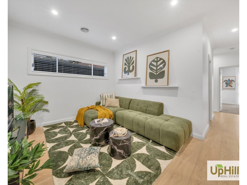 4 Murphy Street, Clyde North VIC 3978