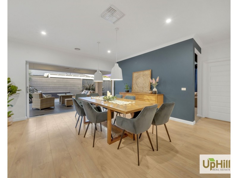 4 Murphy Street, Clyde North VIC 3978