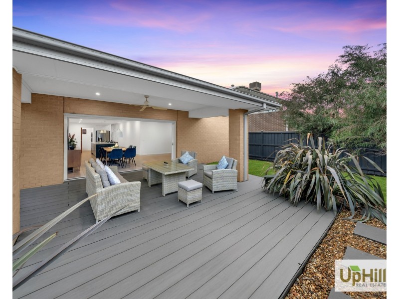 4 Murphy Street, Clyde North VIC 3978