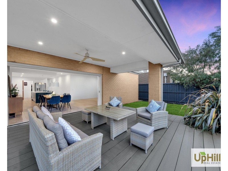 4 Murphy Street, Clyde North VIC 3978