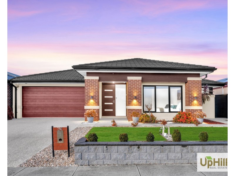 34 Ramlegh Boulevard, Clyde North VIC 3978