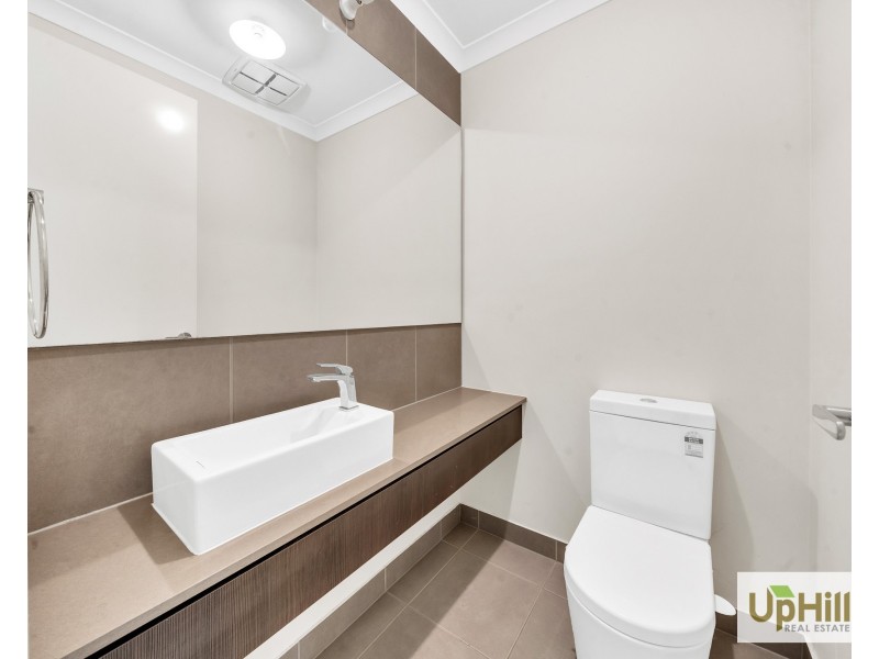 34 Ramlegh Boulevard, Clyde North VIC 3978