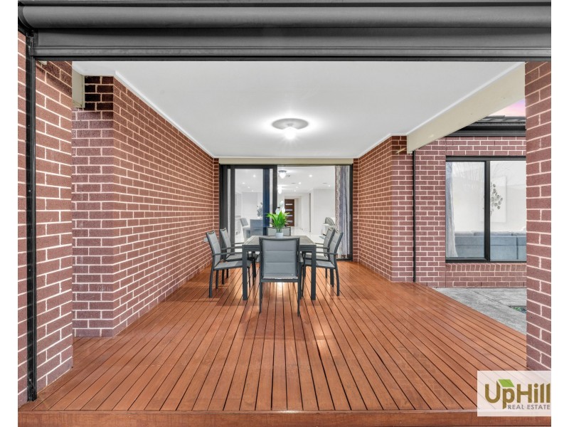 34 Ramlegh Boulevard, Clyde North VIC 3978