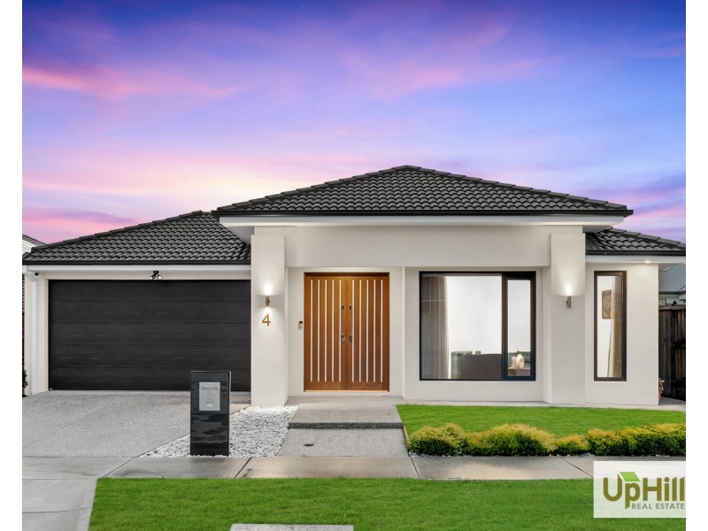 4 Niloma Street, Clyde North VIC 3978