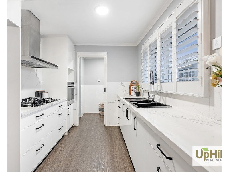 19 Yaltara Close, Cranbourne West VIC 3977