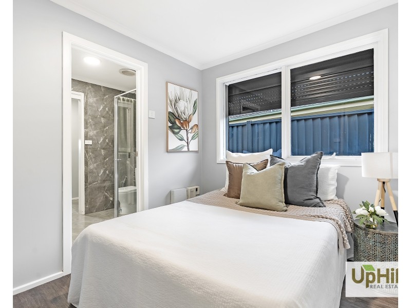 19 Yaltara Close, Cranbourne West VIC 3977
