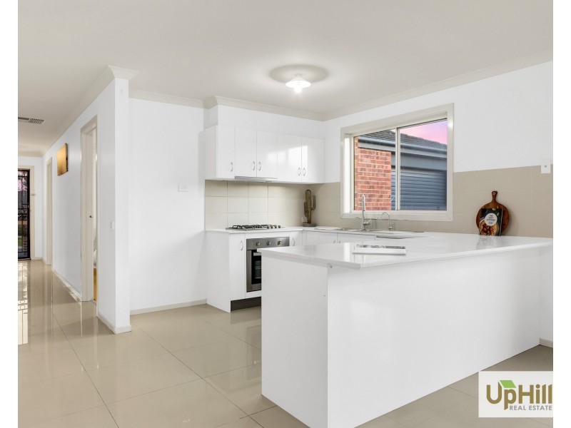 30 TRAFFORD ROAD, Carrum Downs VIC 3201