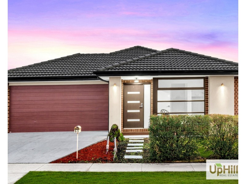 51 Moxham Drive, Clyde North VIC 3978