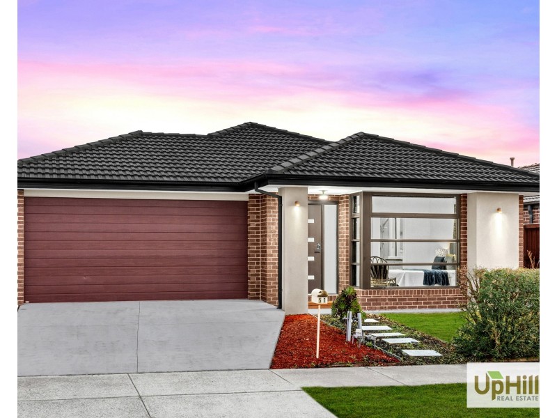 51 Moxham Drive, Clyde North VIC 3978