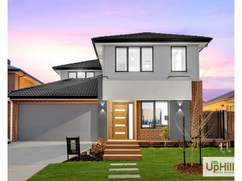 15 Burnbank Parade, Clyde North VIC 3978