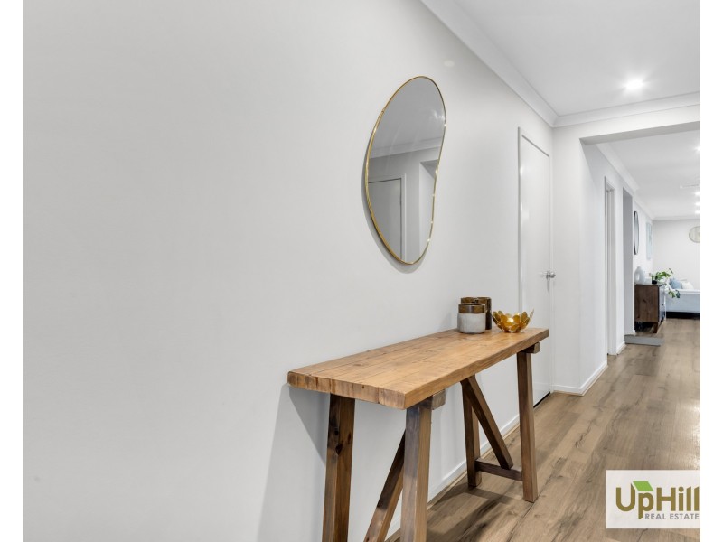 14 Craddock Drive, Clyde North VIC 3978