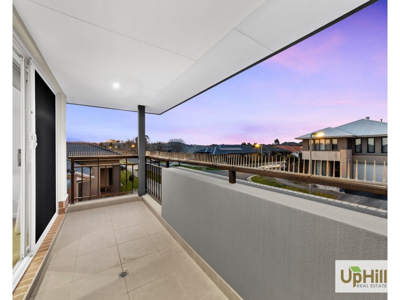 20 Lonarto Avenue, Clyde North VIC 3978