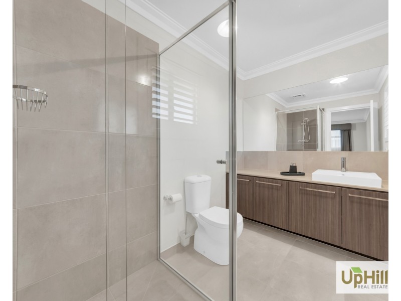 20 Lonarto Avenue, Clyde North VIC 3978