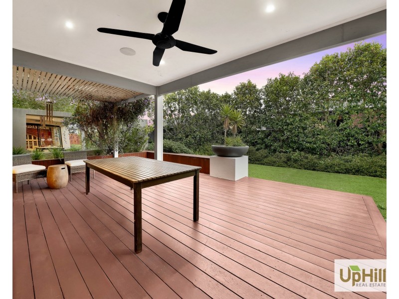 6 Callow Avenue, Clyde North VIC 3978